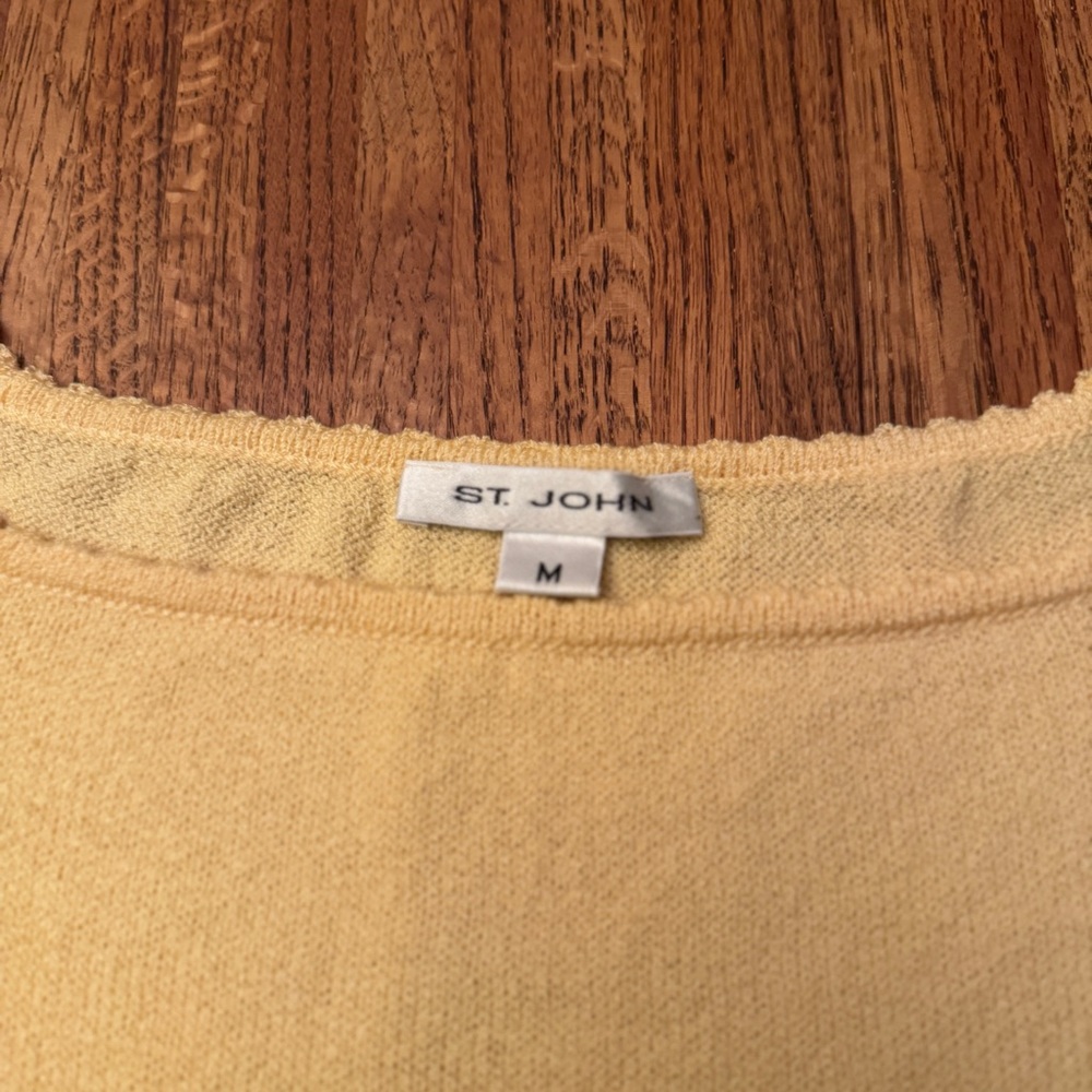 ST. JOHN Knit Vintage Y2K Crop light yellow Sweater Tank Top, size medium - Picture 2 of 9